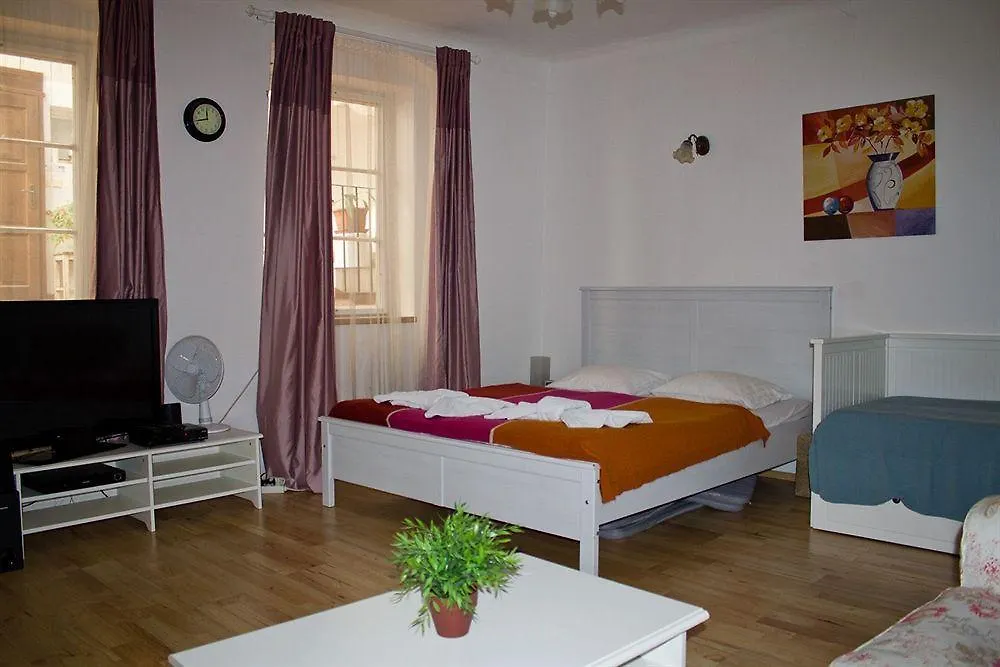 Charles Bridge Bed And Breakfast Praga Bed & Breakfast