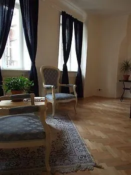 *** Bed & Breakfast Charles Bridge Bed And Breakfast Praga Repubblica Ceca
